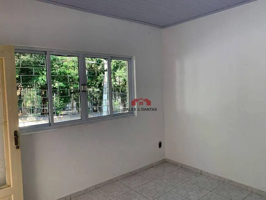 Foto 1 de Casa de Condomínio com 2 Quartos para alugar, 80m² em Santa Maria, São Caetano do Sul