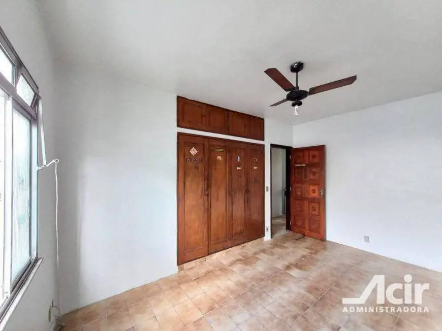 Foto 1 de Casa de Condomínio com 4 Quartos para alugar, 233m² em Madureira, Rio de Janeiro