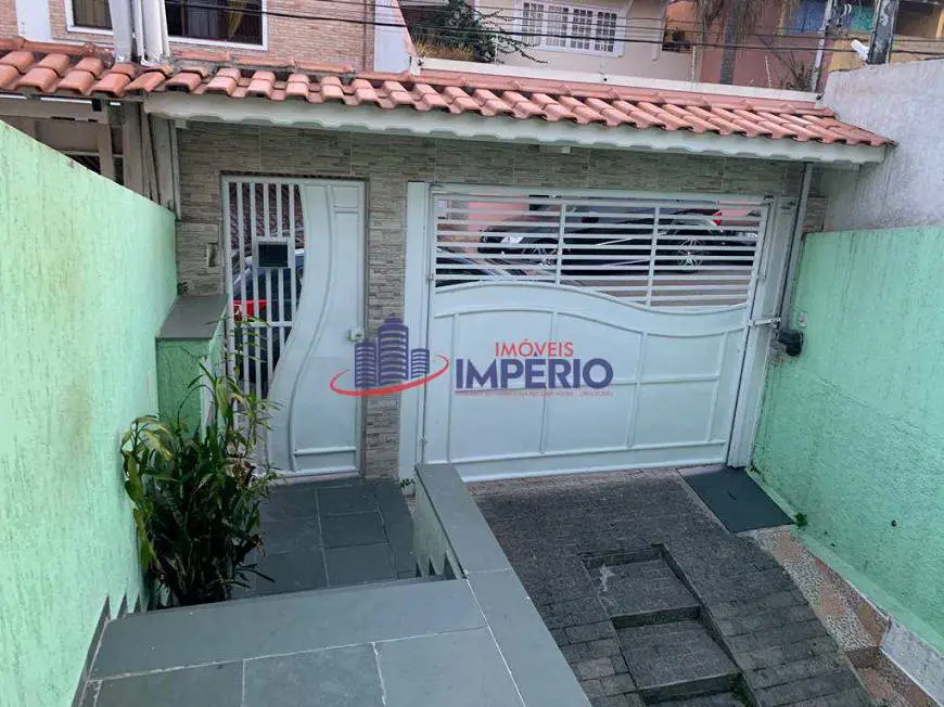 Foto 1 de Sobrado com 4 Quartos à venda, 200m² em Jardim Santa Mena, Guarulhos