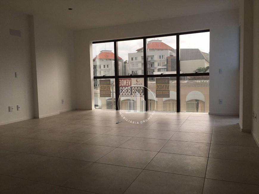 Foto 1 de Apartamento com 1 Quarto à venda, 44m² em Coqueiros, Florianópolis