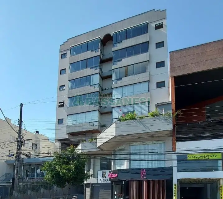 Foto 1 de Apartamento com 2 Quartos para alugar, 70m² em Centro, Caxias do Sul