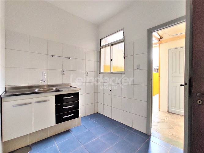 Foto 3 de Apartamento com 2 Quartos para alugar, 78m² em Santana, Porto Alegre