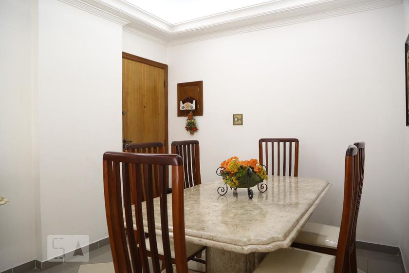 Foto 4 de Apartamento com 2 Quartos para alugar, 107m² em Vila Tupi, Praia Grande