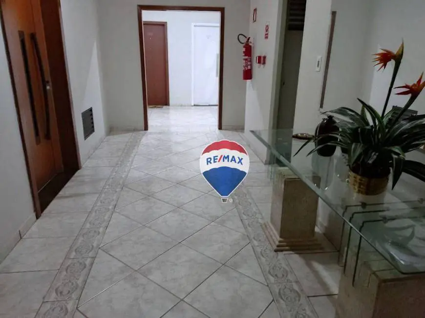 Foto 2 de Apartamento com 3 Quartos para alugar, 116m² em Alvorada, Cuiabá