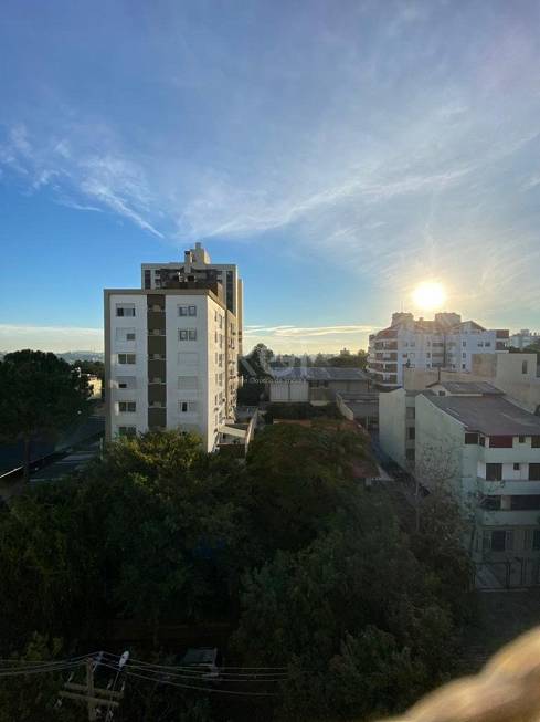 Foto 1 de Apartamento com 3 Quartos à venda, 81m² em Bom Jesus, Porto Alegre