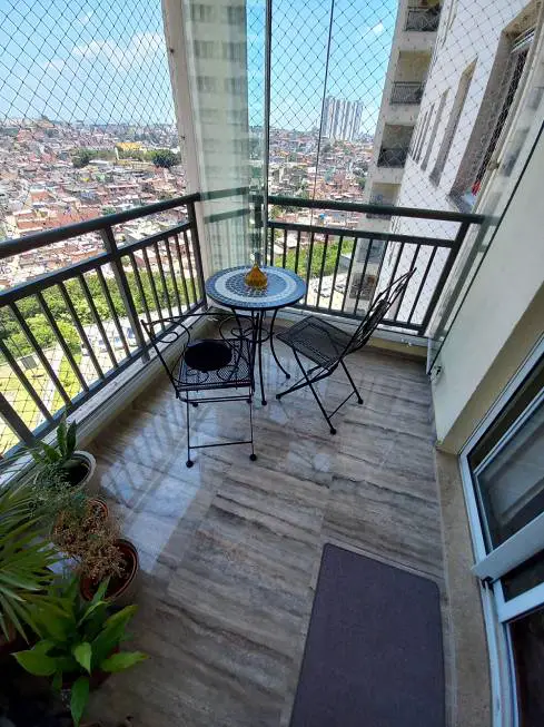 Foto 1 de Apartamento com 3 Quartos à venda, 66m² em Parque Jandaia, Carapicuíba