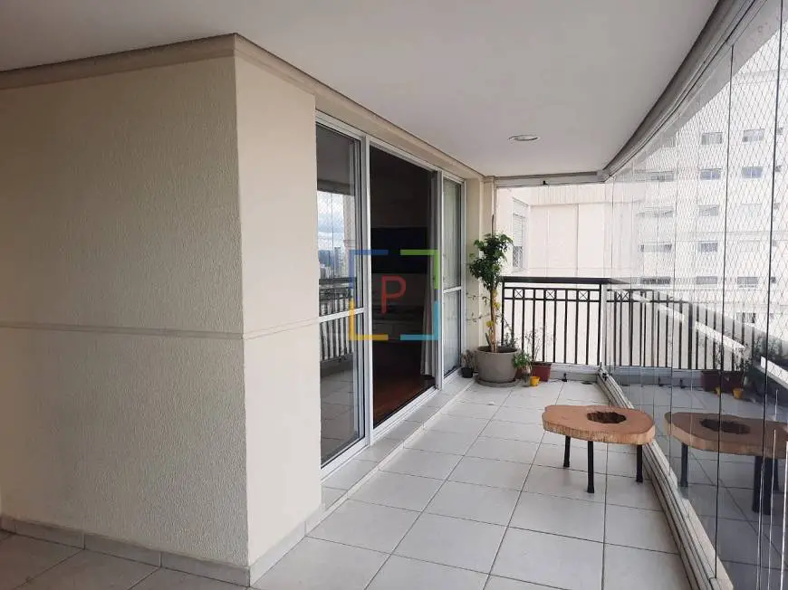 Foto 1 de Apartamento com 4 Quartos para alugar, 178m² em Brooklin, São Paulo