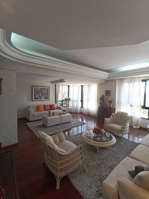 Foto 1 de Apartamento com 4 Quartos à venda, 226m² em Jardins, Aracaju