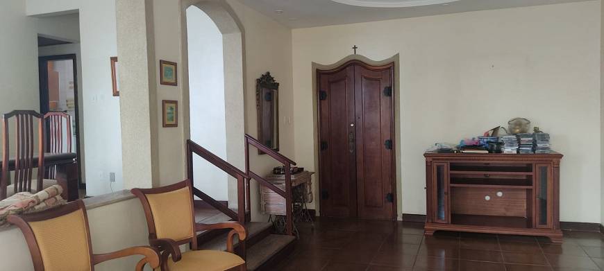 Foto 1 de Apartamento com 4 Quartos à venda, 246m² em Pituba, Salvador