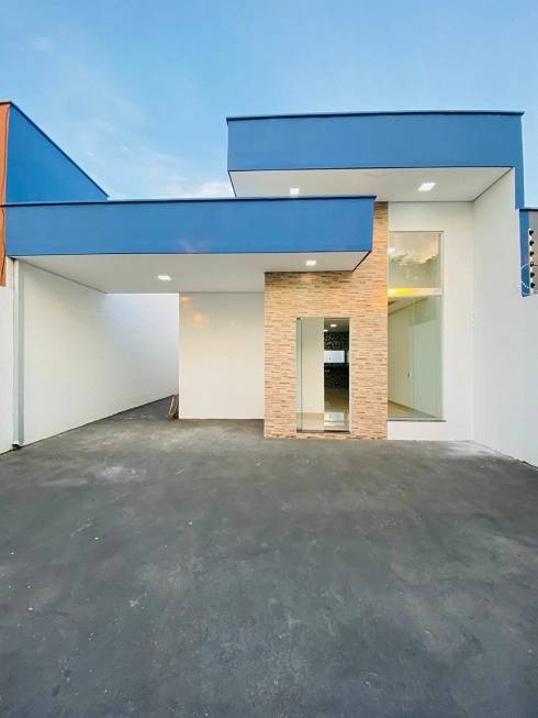 Foto 1 de Casa com 2 Quartos à venda, 67m² em Flores, Manaus