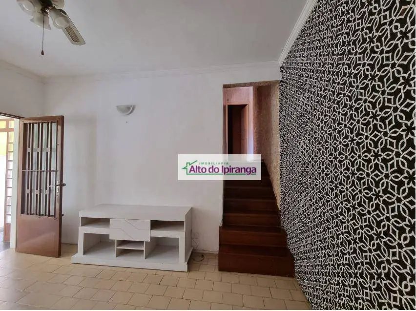 Foto 1 de Casa com 2 Quartos para alugar, 100m² em Vila Gumercindo, São Paulo