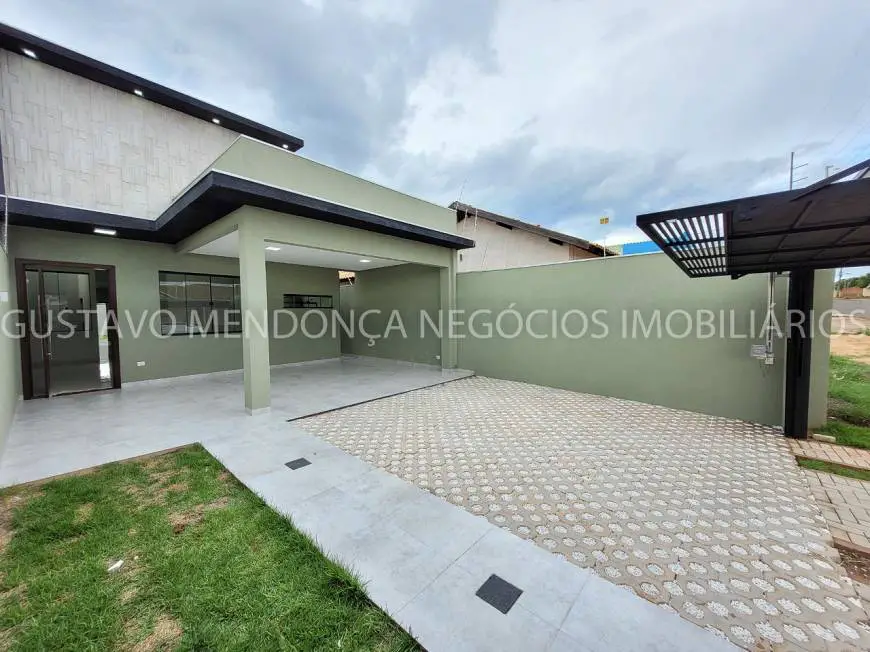 Foto 2 de Casa com 3 Quartos à venda, 153m² em Jardim Alto Sao Francisco, Campo Grande
