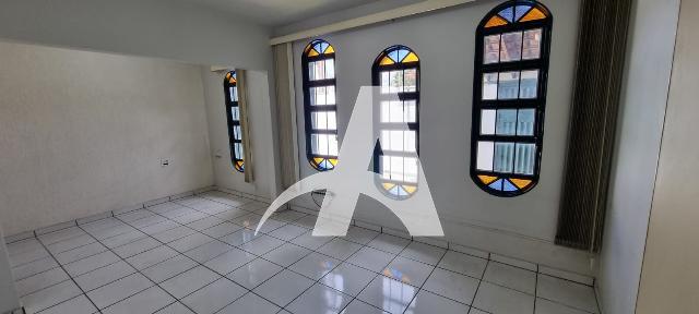 Foto 1 de Casa com 3 Quartos à venda, 360m² em Martins, Uberlândia