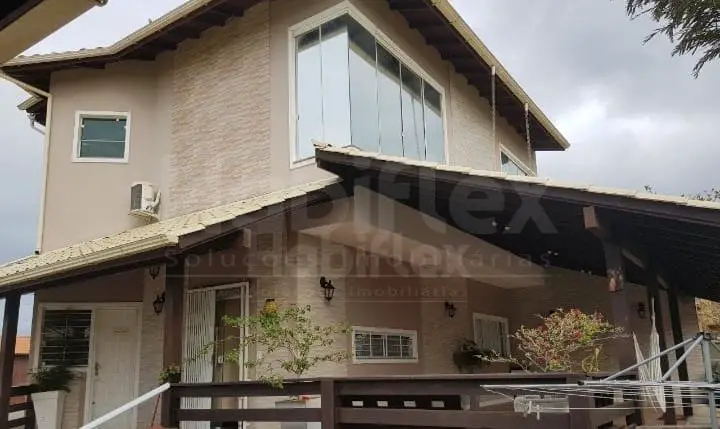 Foto 1 de Casa com 3 Quartos à venda, 260m² em Morro das Pedras, Florianópolis