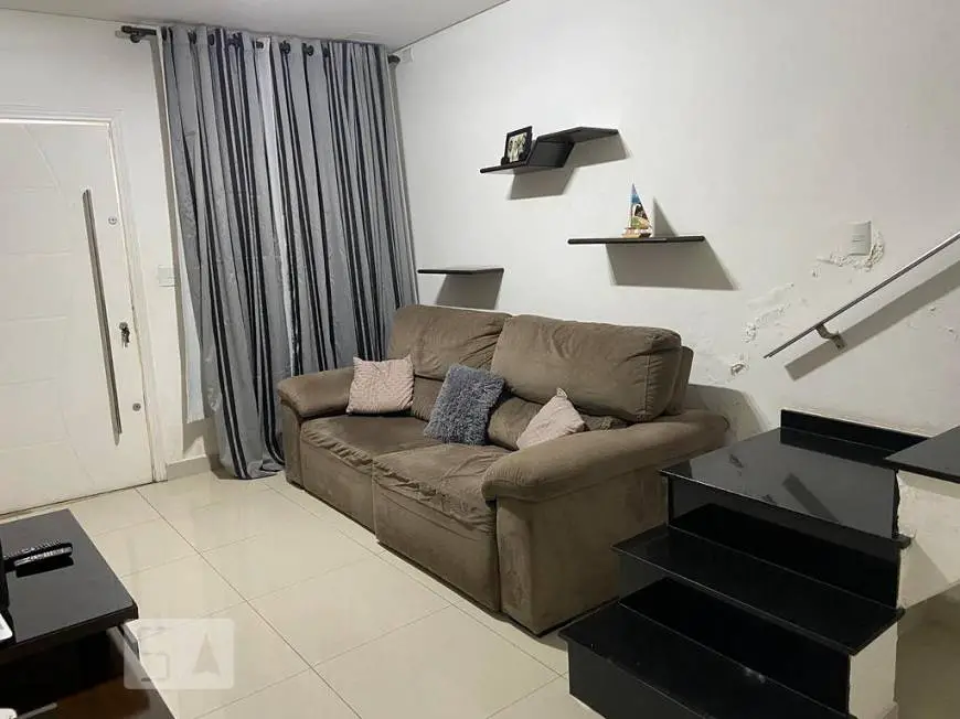 Foto 1 de Casa com 3 Quartos para alugar, 300m² em Vila das Mercês, São Paulo