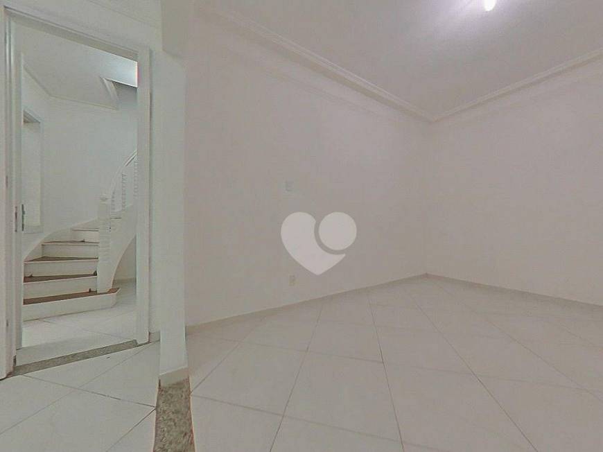 Foto 2 de Casa de Condomínio com 3 Quartos à venda, 250m² em Copacabana, Rio de Janeiro