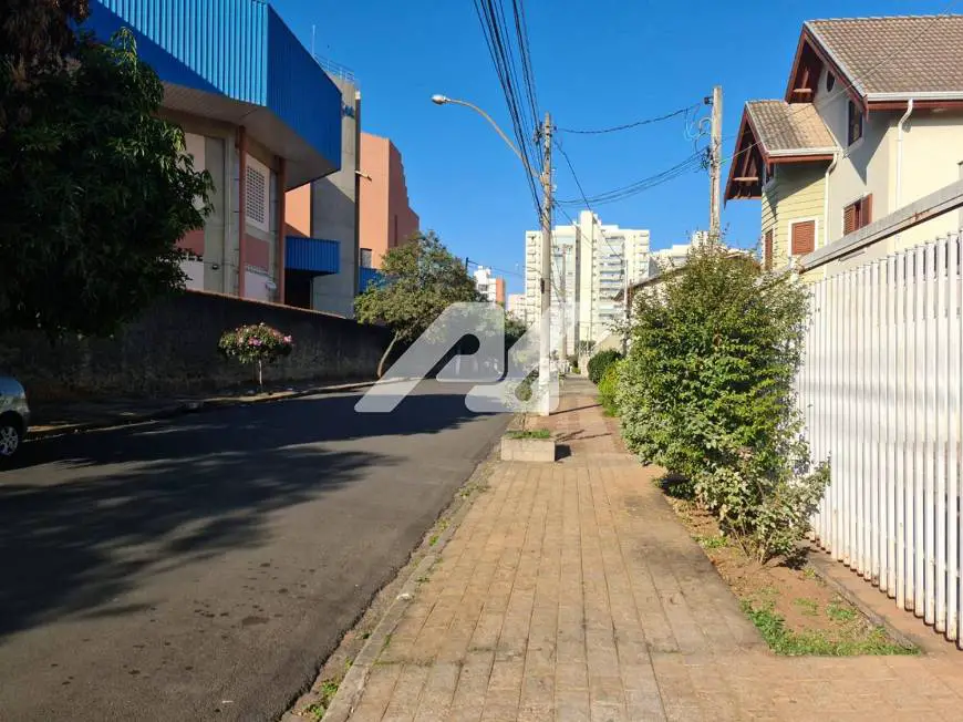 Foto 1 de Sobrado com 4 Quartos para alugar, 500m² em Jardim Nossa Senhora Auxiliadora, Campinas