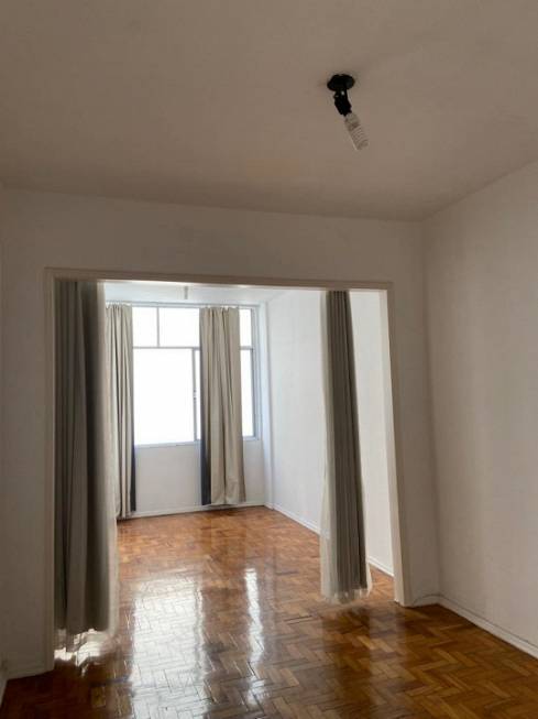 Foto 1 de Apartamento com 1 Quarto para alugar, 41m² em Copacabana, Rio de Janeiro