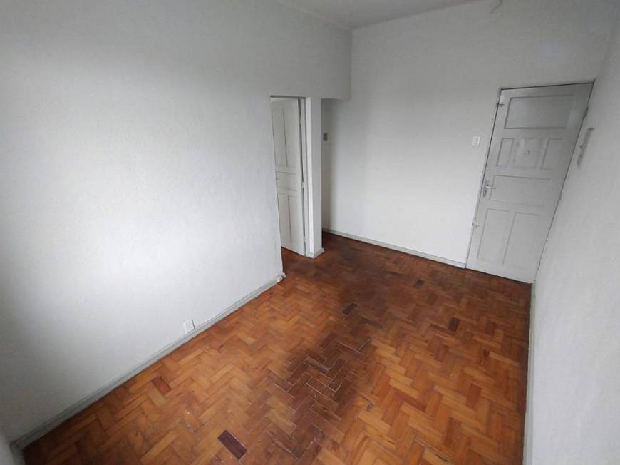Foto 1 de Apartamento com 1 Quarto para alugar, 30m² em Inhaúma, Rio de Janeiro