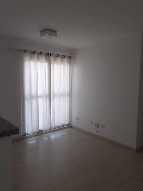Foto 4 de Apartamento com 2 Quartos para alugar, 79m² em Lindóia, Curitiba