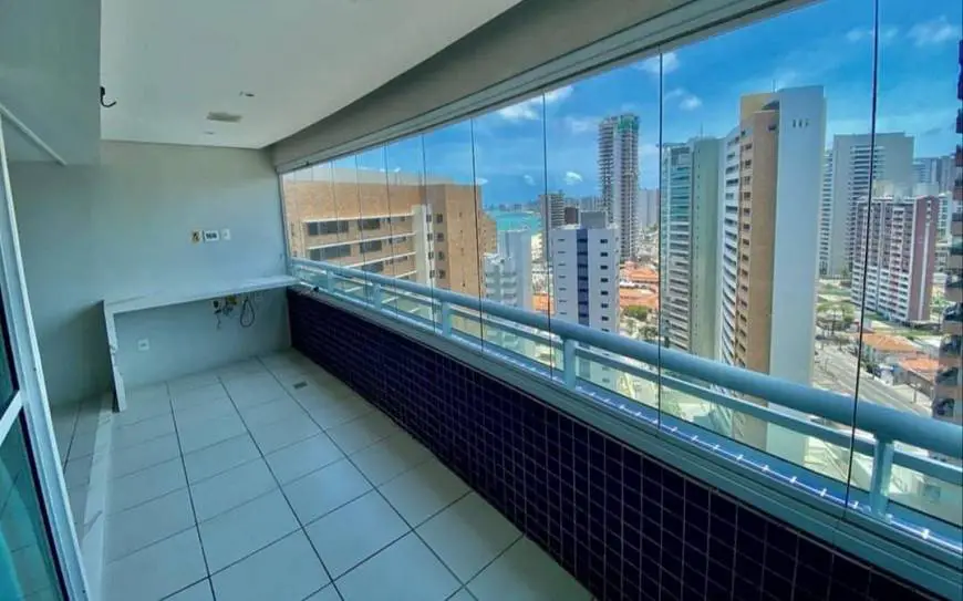 Foto 2 de Apartamento com 2 Quartos à venda, 112m² em Meireles, Fortaleza