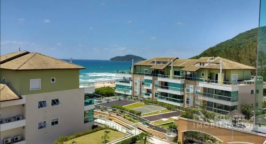 Foto 1 de Apartamento com 2 Quartos à venda, 100m² em Santinho, Florianópolis