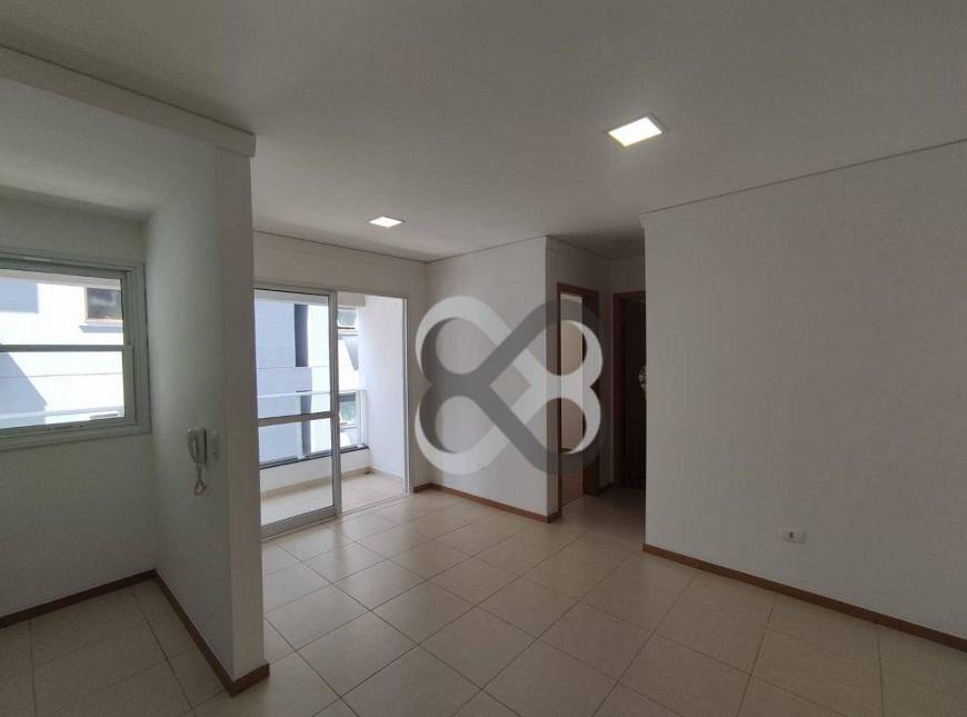 Foto 4 de Apartamento com 2 Quartos para alugar, 61m² em Vila Ipiranga, Londrina