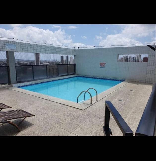 Foto 1 de Apartamento com 3 Quartos para alugar, 77m² em Casa Amarela, Recife