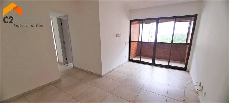 Foto 2 de Apartamento com 3 Quartos à venda, 70m² em Jardim Armacao, Salvador