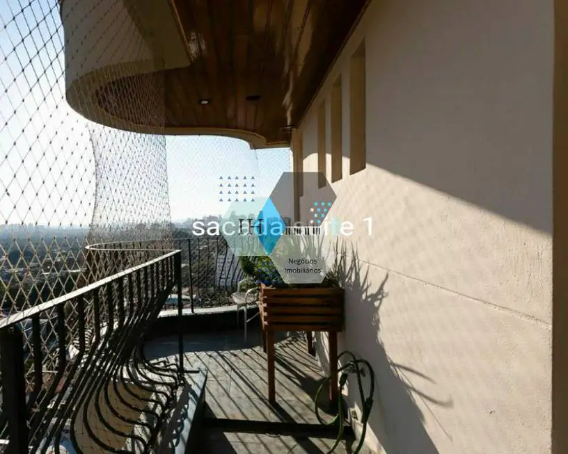 Foto 1 de Apartamento com 3 Quartos para alugar, 240m² em Pinheiros, São Paulo