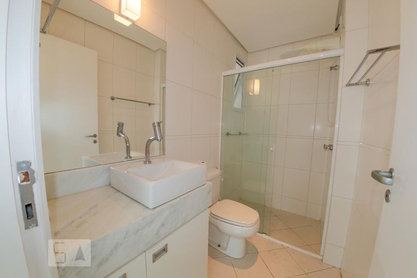 Foto 5 de Apartamento com 3 Quartos para alugar, 110m² em Rio Tavares, Florianópolis