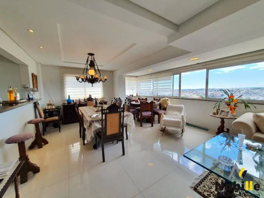 Foto 4 de Apartamento com 4 Quartos à venda, 20m² em Jardim América, Caxias do Sul