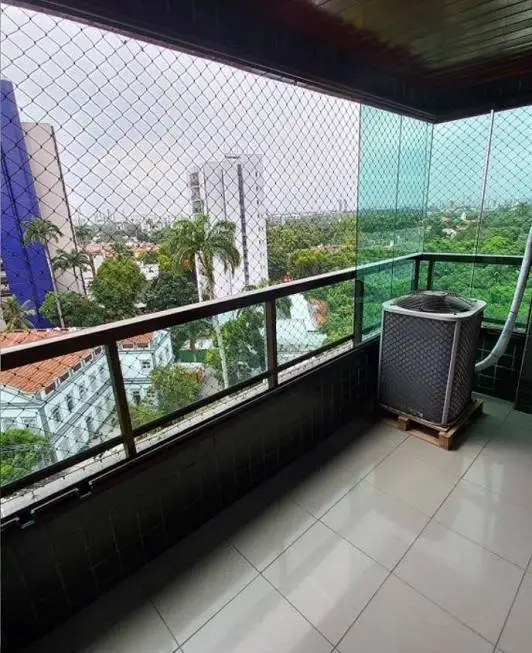 Foto 1 de Apartamento com 4 Quartos à venda, 150m² em Poço, Recife