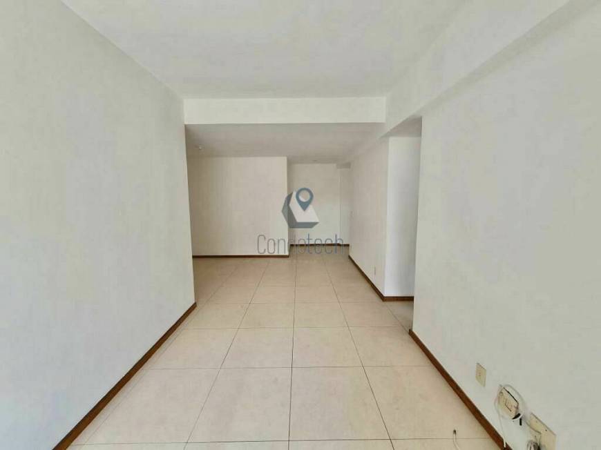 Foto 2 de Apartamento com 4 Quartos para alugar, 107m² em Tijuca, Rio de Janeiro