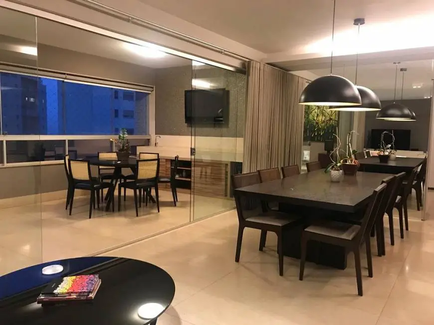 Foto 1 de Apartamento com 4 Quartos para alugar, 215m² em Vila da Serra, Nova Lima