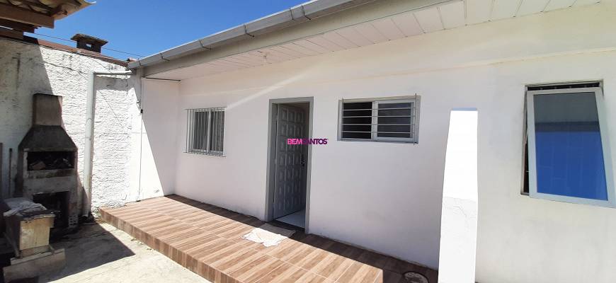Foto 1 de Casa com 2 Quartos para alugar, 60m² em Jardim Atlântico, Florianópolis
