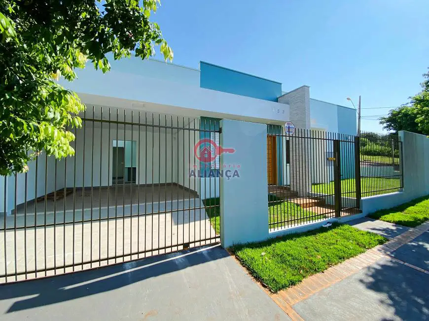 Foto 1 de Casa com 2 Quartos à venda, 106m² em Jardim Concórdia, Toledo