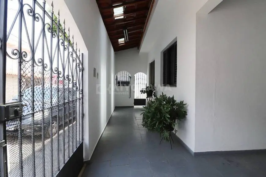 Foto 1 de Casa com 3 Quartos à venda, 255m² em Braz Cubas, Mogi das Cruzes