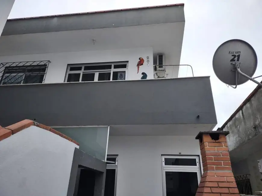Foto 1 de Casa com 3 Quartos para alugar, 80m² em Centro, Balneário Camboriú