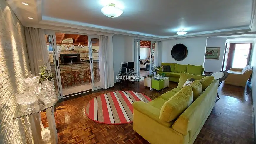 Foto 1 de Casa com 3 Quartos à venda, 320m² em Santa Quitéria, Curitiba