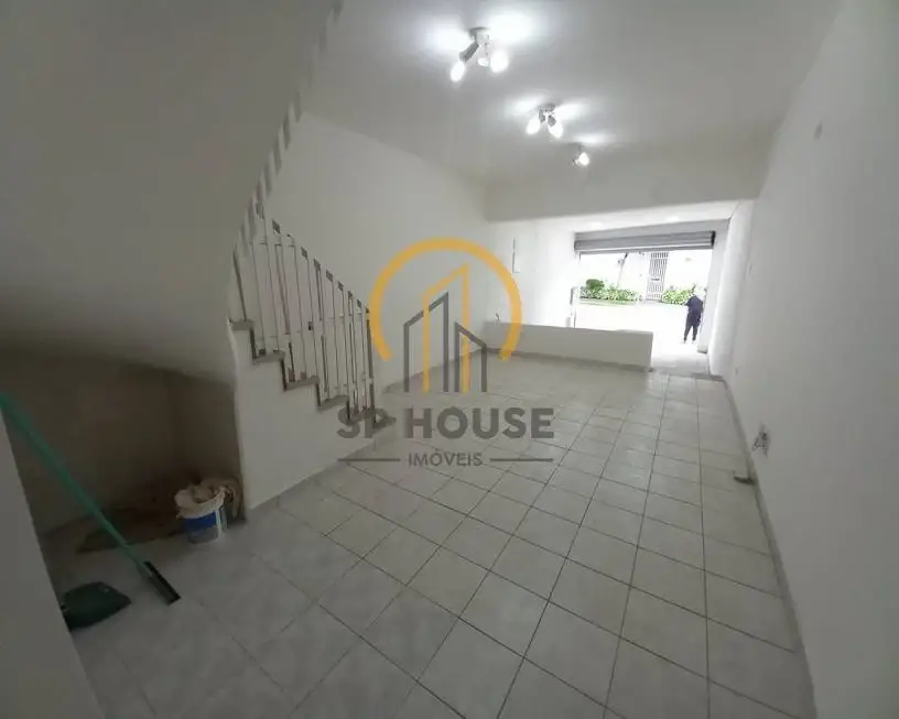 Foto 1 de Casa com 3 Quartos para alugar, 130m² em Saúde, São Paulo