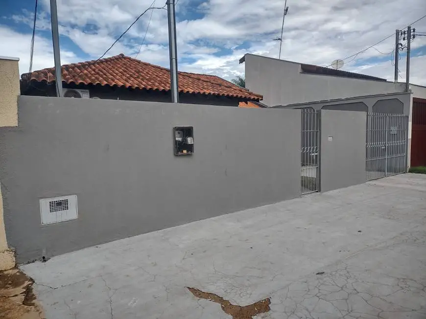 Foto 2 de Casa com 3 Quartos à venda, 172m² em Vila Piratininga, Campo Grande