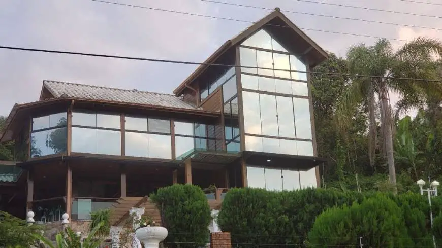 Foto 1 de Casa com 4 Quartos à venda, 450m² em Praia Brava, Florianópolis