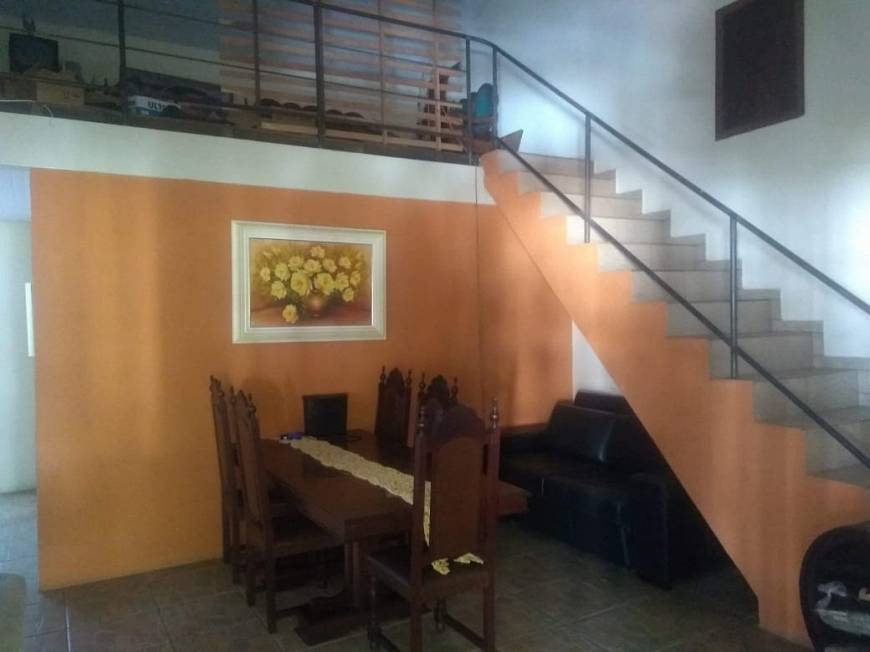 Foto 1 de Casa com 6 Quartos à venda, 454m² em Santa Efigênia, Belo Horizonte