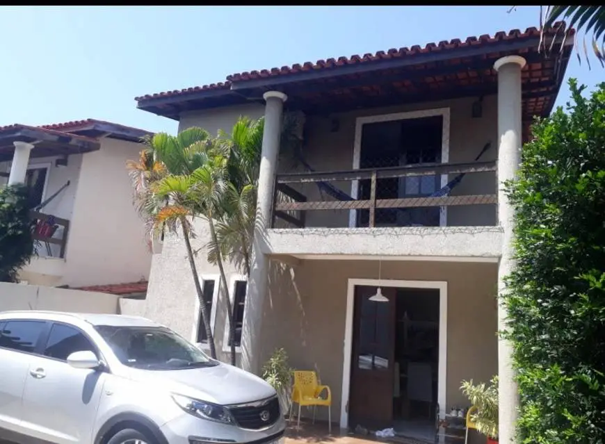 Foto 1 de Casa de Condomínio com 3 Quartos para alugar, 160m² em Pitangueiras, Lauro de Freitas