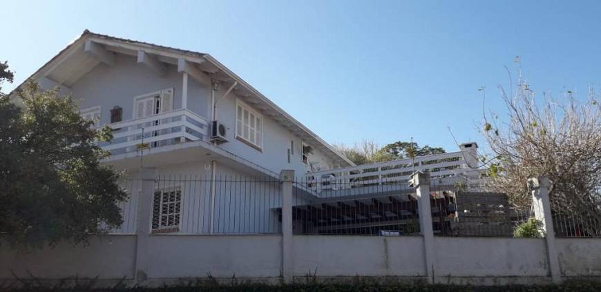 Foto 1 de Sobrado com 3 Quartos para venda ou aluguel, 220m² em Aberta dos Morros, Porto Alegre
