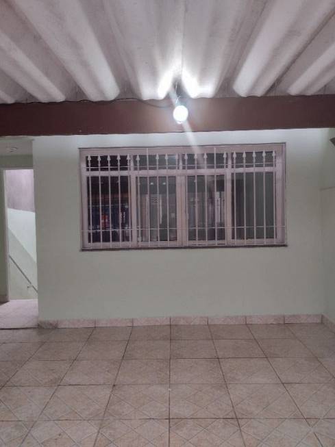 Foto 1 de Sobrado com 3 Quartos para venda ou aluguel, 150m² em Parque Maria Domitila, São Paulo