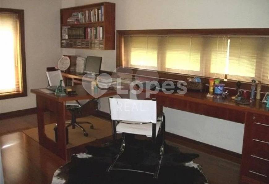 Foto 5 de Sobrado com 4 Quartos à venda, 600m² em Chacaras Silvania, Valinhos