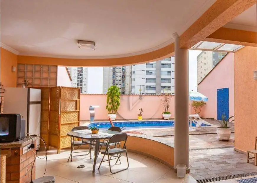Foto 2 de Sobrado com 4 Quartos à venda, 380m² em Vila Valparaiso, Santo André