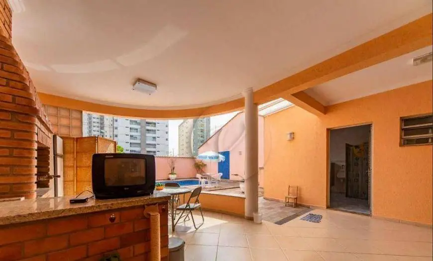 Foto 3 de Sobrado com 4 Quartos à venda, 380m² em Vila Valparaiso, Santo André